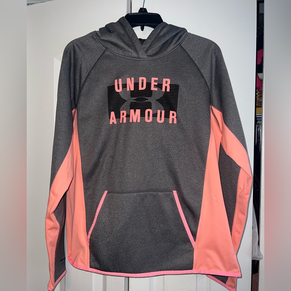 Under Armour Hoodie. Size L